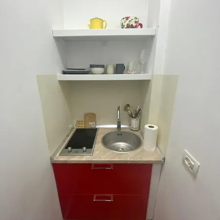 24 Apartment