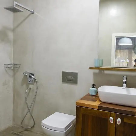 24 Apartment