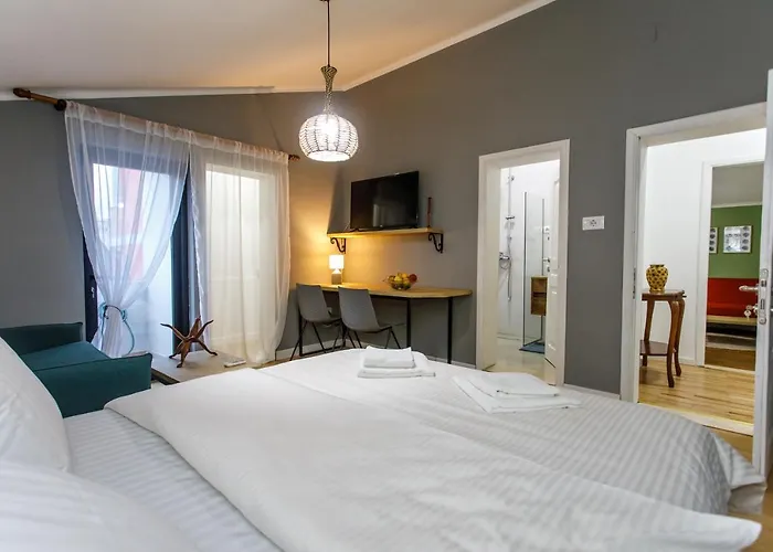 24 Apartamento Tirana